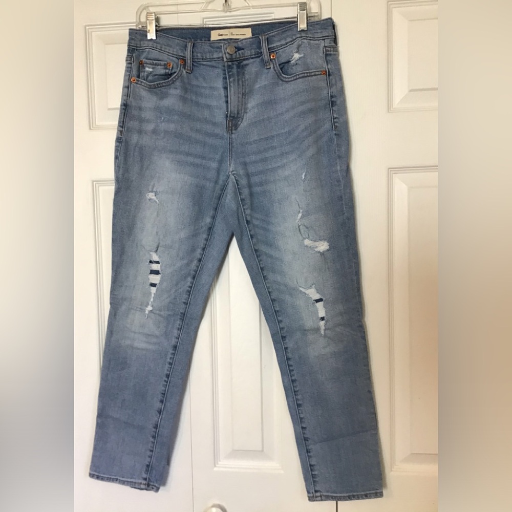Gap 1969 best girlfriend size 29